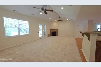 120 Hilda Drive, New Bern, NC 28562 - Photo 7