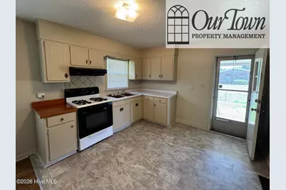 5100 White Oak Loop, Wilson, NC 27893 - Photo 5