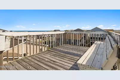 435 34th Street, Sunset Beach, NC 28468 - Photo 5