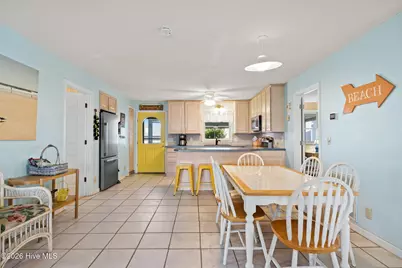 435 34th Street, Sunset Beach, NC 28468 - Photo 17