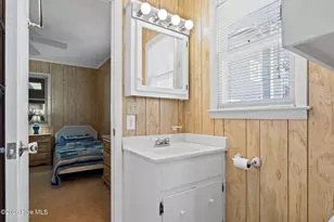 435 34th St, Sunset Beach, NC 28468 - Photo 37