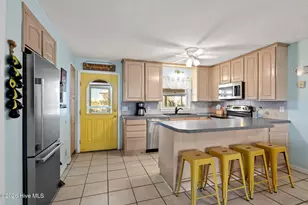435 34th St, Sunset Beach, NC 28468 - Photo 23