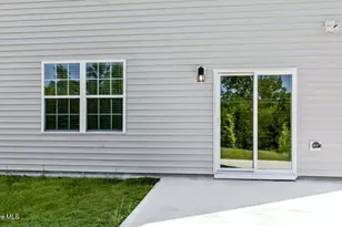 1128 Aviator Ln, Ayden, NC 28513 - Photo 5