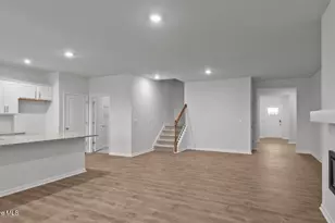 1101 Aviator Ln, Ayden, NC 28513 - Photo 11