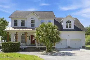 811 Albatross Way, Hampstead, NC 28443 - Photo 1