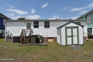 1705 Mackerel Ln, Kure Beach, NC 28449 - Photo 5