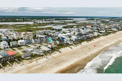 608 S Shore Drive, Surf City, NC 28445 - Photo 7