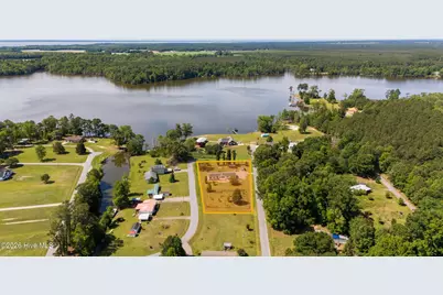 190 Riverview Drive, Hertford, NC 27944 - Photo 5