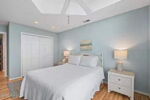 907 Ocean Blvd W, Holden Beach, NC 28462 - Photo 23