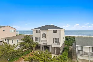 907 Ocean Blvd W, Holden Beach, NC 28462 - Photo 3