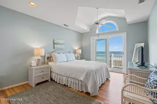 907 Ocean Blvd W, Holden Beach, NC 28462 - Photo 17