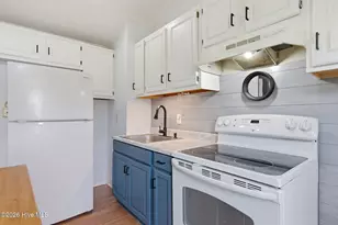 707 N B St, Bridgeton, NC 28519 - Photo 27