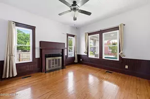 707 N B St, Bridgeton, NC 28519 - Photo 17