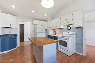 707 N B St, Bridgeton, NC 28519 - Photo 21