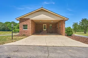 216 Phillips Rd, Bennett, NC 27208 - Photo 9