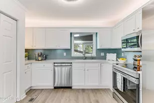 313 E Brown St, Southport, NC 28461 - Photo 19