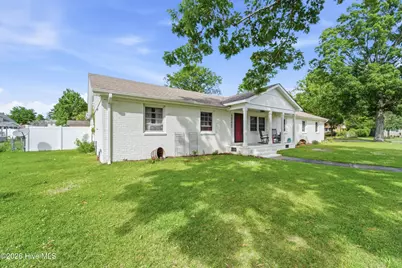 301 King Richard Court, Jacksonville, NC 28546 - Photo 1