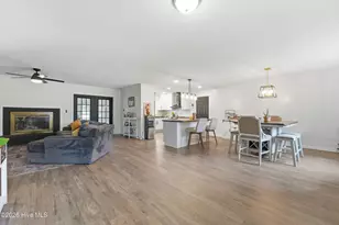 301 King Richard Ct, Jacksonville, NC 28546 - Photo 15