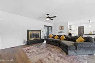 301 King Richard Ct, Jacksonville, NC 28546 - Photo 35