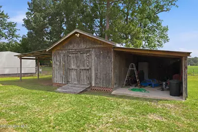 733 Lewis Drive, Grifton, NC 28530 - Photo 15
