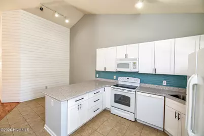 218 Eucalyptus Lane, Wilmington, NC 28412 - Photo 5