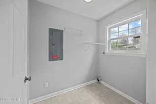 408 Estate Dr, Jacksonville, NC 28540 - Photo 11