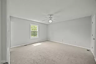 408 Estate Dr, Jacksonville, NC 28540 - Photo 19