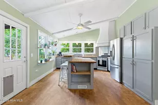 101 SE 23rd St, Oak Island, NC 28465 - Photo 11