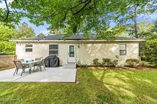 103 Fullers Wy, Aberdeen, NC 28315 - Photo 7