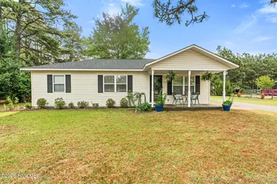 103 Fullers Way, Aberdeen, NC 28315 - Photo 1