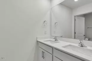 718 Lazy Elm Ln, Aberdeen, NC 28315 - Photo 29