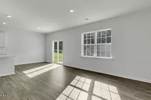 718 Lazy Elm Ln, Aberdeen, NC 28315 - Photo 11