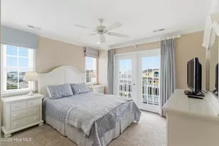 840 Ocean Blvd W, Holden Beach, NC 28462 - Photo 27