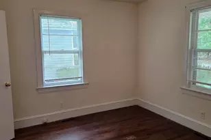 2711 E 2nd St, Greenville, NC 27858 - Photo 7