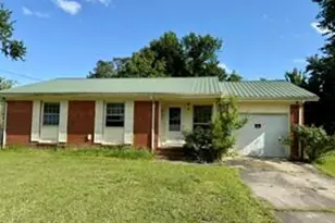 6 Cornell Dr, Jacksonville, NC 28546 - Photo 1