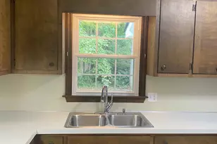 1509 N Respess St, Washington, NC 27889 - Photo 7