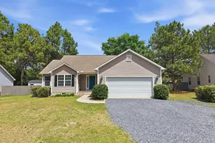 145 Pecan Ln, Aberdeen, NC 28315 - Photo 1