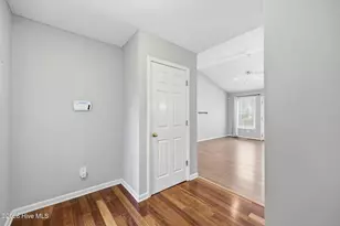 145 Pecan Ln, Aberdeen, NC 28315 - Photo 5