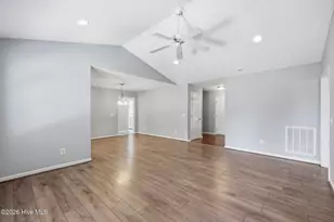 145 Pecan Ln, Aberdeen, NC 28315 - Photo 7