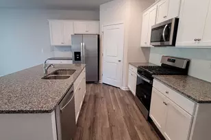 7136 Foxhollow Ln, Leland, NC 28451 - Photo 3