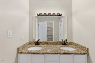 239 Buckingham Dr, Winterville, NC 28590 - Photo 23
