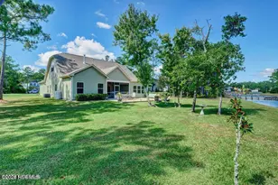 111 Teal Ct, Sneads Ferry, NC 28460 - Photo 3