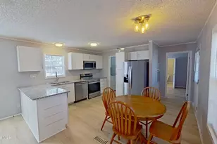 337 Dwight St, Holly Ridge, NC 28445 - Photo 5