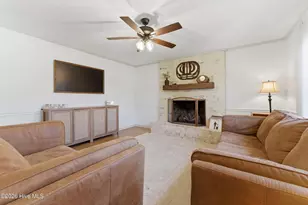 111 Brookdale Ct, Moyock, NC 27958 - Photo 3