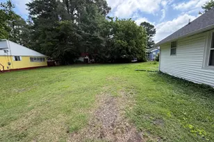 814 Cardwell St, Elizabeth City, NC 27909 - Photo 11