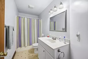 856 Wide Waters Dr, Bath, NC 27808 - Photo 25