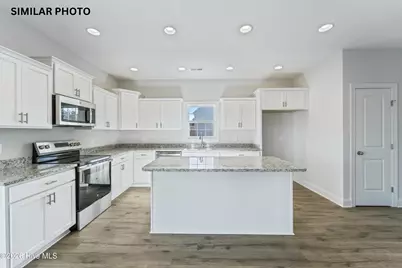 596 Appalachian Trail S, Jacksonville, NC 28546 - Photo 15