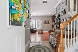 295 Mayberry Ln, Richlands, NC 28574 - Photo 11