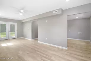 335 Sabra Dr, Wilmington, NC 28405 - Photo 21