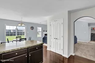 105 Cavalier Dr, Jacksonville, NC 28546 - Photo 11